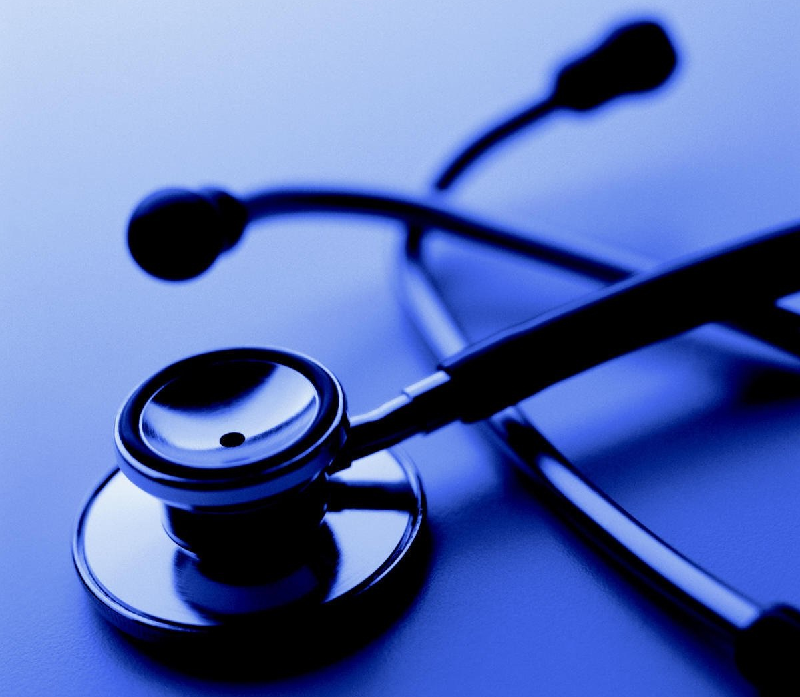 ANS suspende a venda de 38 planos de saúde de 14 operadoras diferentes.