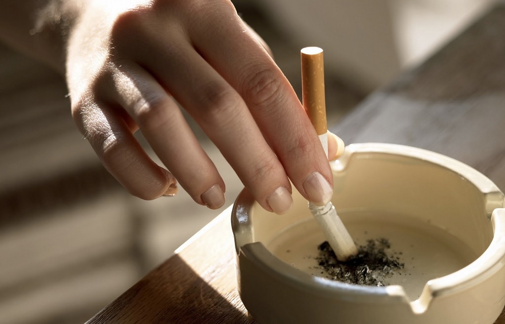 Reduziu o número de fumantes no Brasil e não foi com a criminalização do consumo